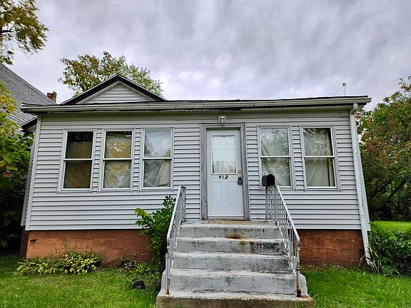3rd image of 932 N Wildwood Ave