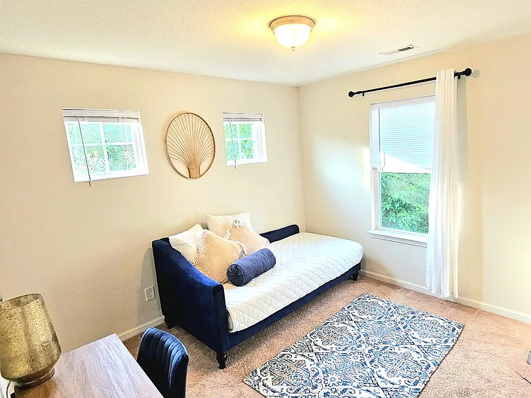 1600 Gold Finch Ct — Photo 38