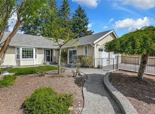 22818 88th Ave W, Edmonds, WA 98026