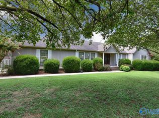 1758 County Lake Rd, Gurley, AL 35748