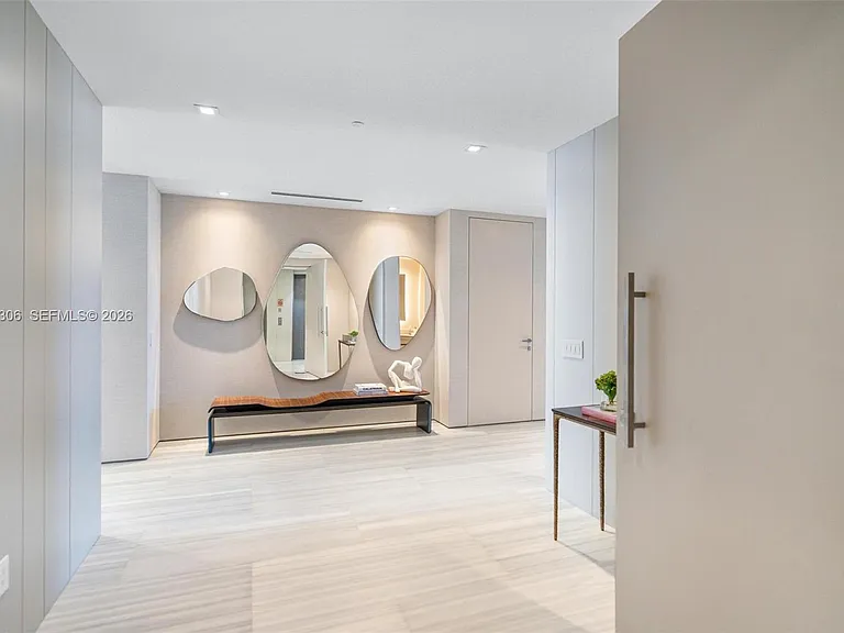 18975 E Collins Ave #3802 — Photo 8