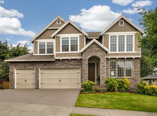 11158 SE Hilltop Ct, Happy Valley, OR