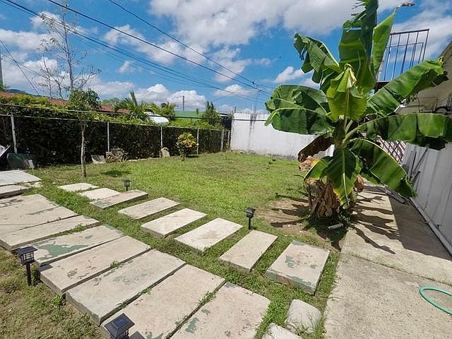 2nd image of 21 Calle Brillante