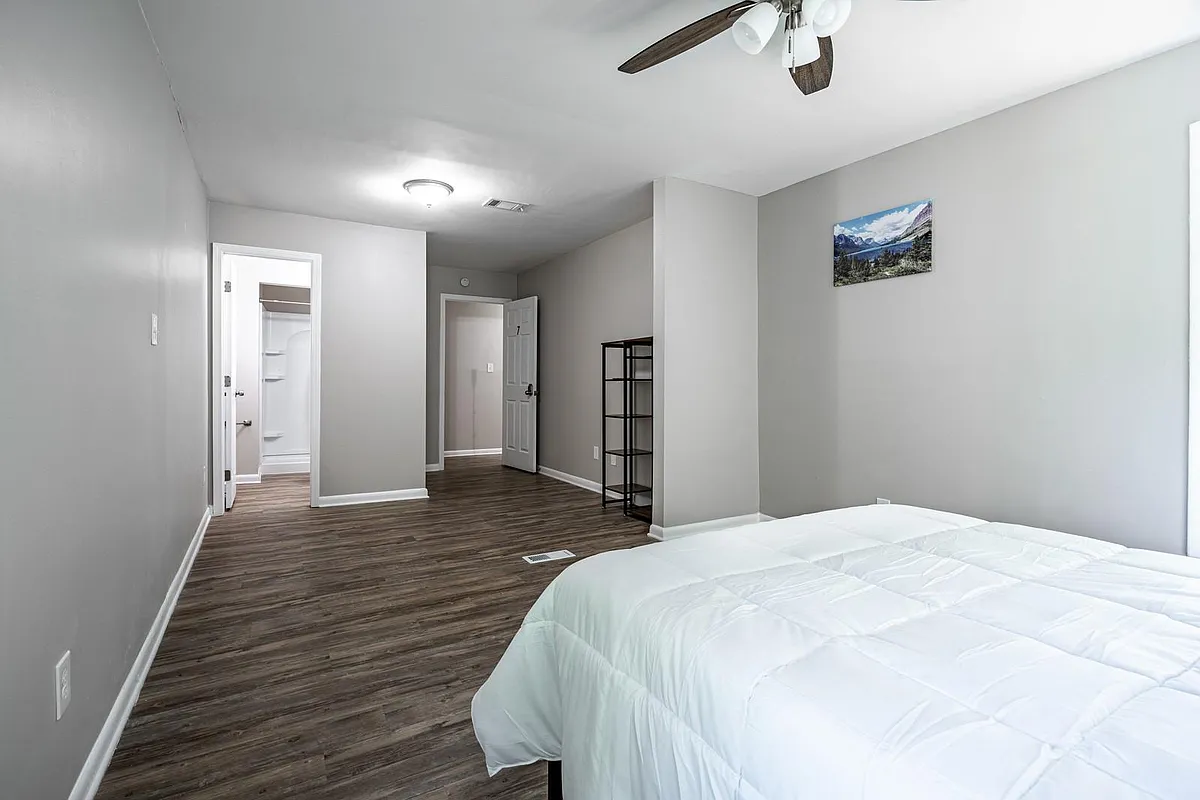 Building Photo - Duffield Dr NW