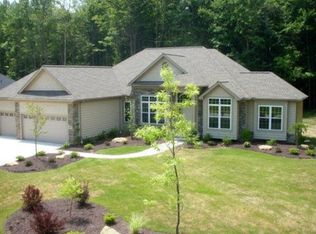 8068 Fernway Ct, Concord Township, OH 44077