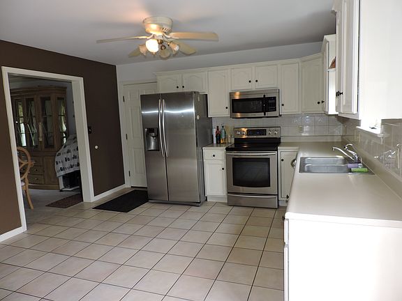 2nd image of 117 Quail Dr