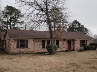 3021 S 32nd St, Fort Smith, AR 72903