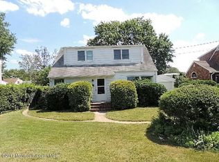 911 Greenwood Dr, Spring Lake, NJ 07762