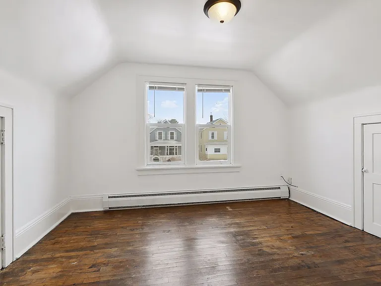 1119 Matilda St — Photo 21