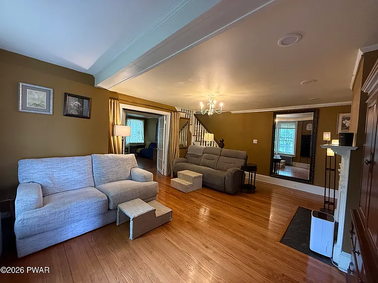 219 Broad St #2 — Photo 9