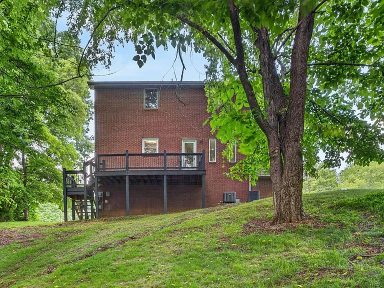 2200 Springlot Rd — Photo 39
