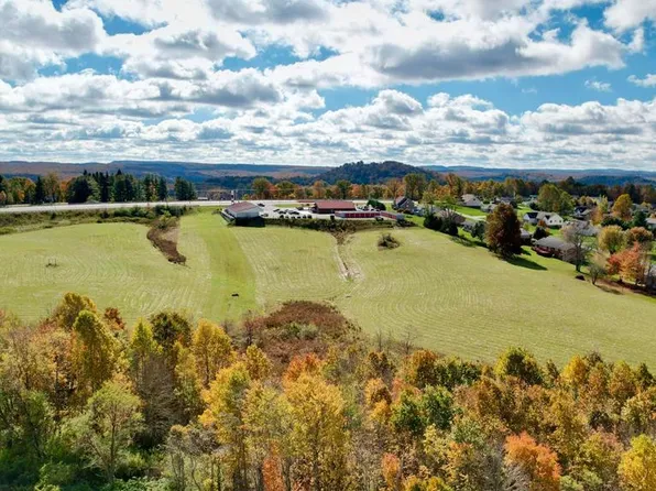 2315 Grandview Rd, Beaver, WV 25813