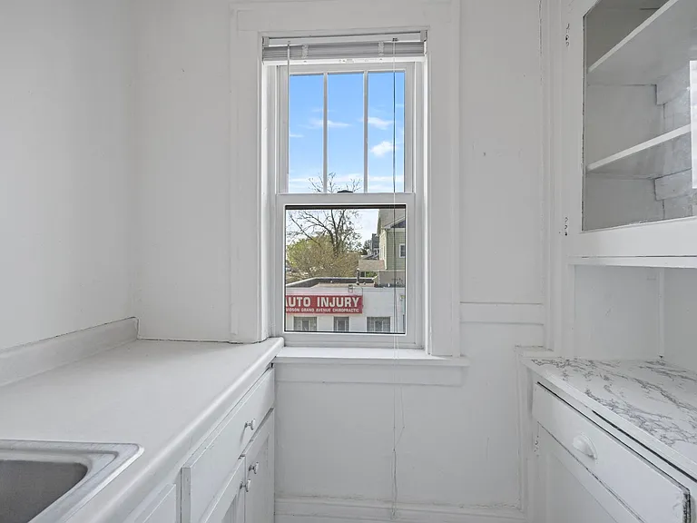 45 Lexington Pkwy S #14 — Photo 21