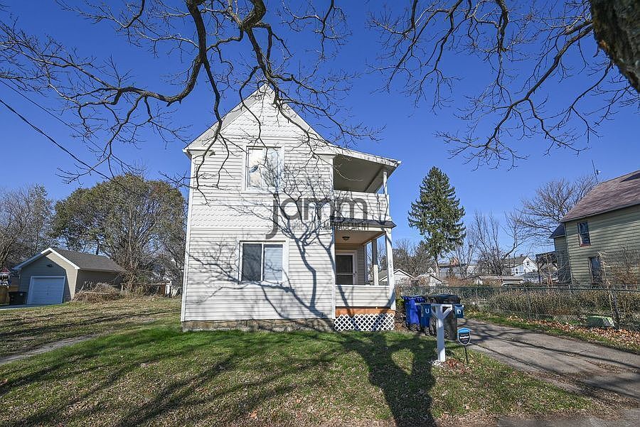 1st image of 6616 Wakefield Ave