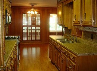 116 Meadowbrook Cir, Denton, TX 76209