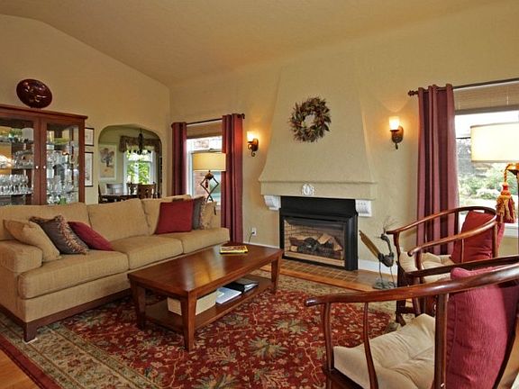 5th image of 17970 Brittany Dr SW