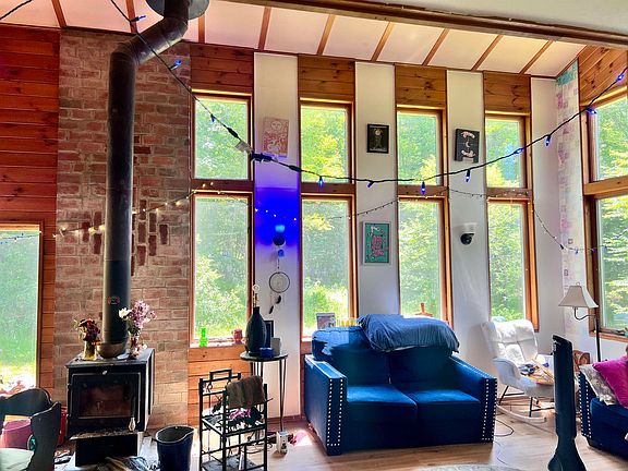 2nd image of 2775 Fish Hill Road