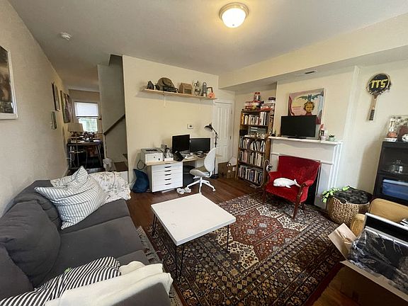 2nd image of 704 N 23rd St