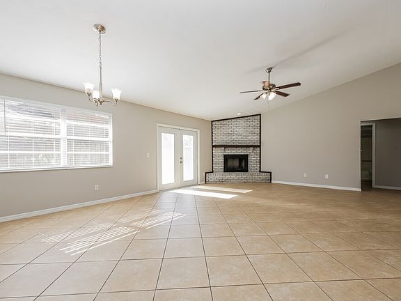 3rd image of 11214 Elmfield Dr