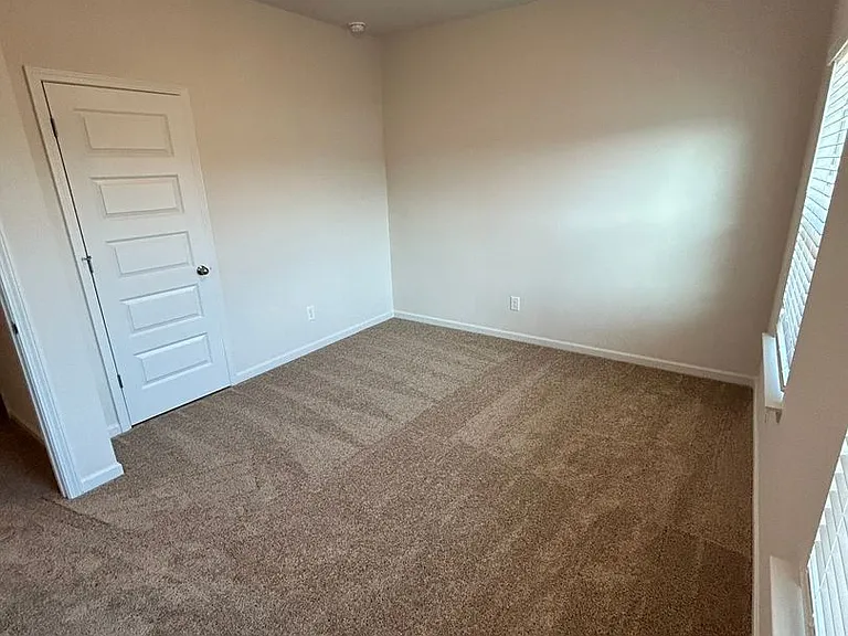 15 Longbrook Dr — Photo 19