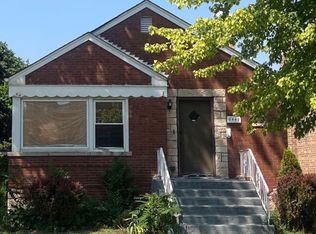 6445 W 26th St, Berwyn, IL 60402