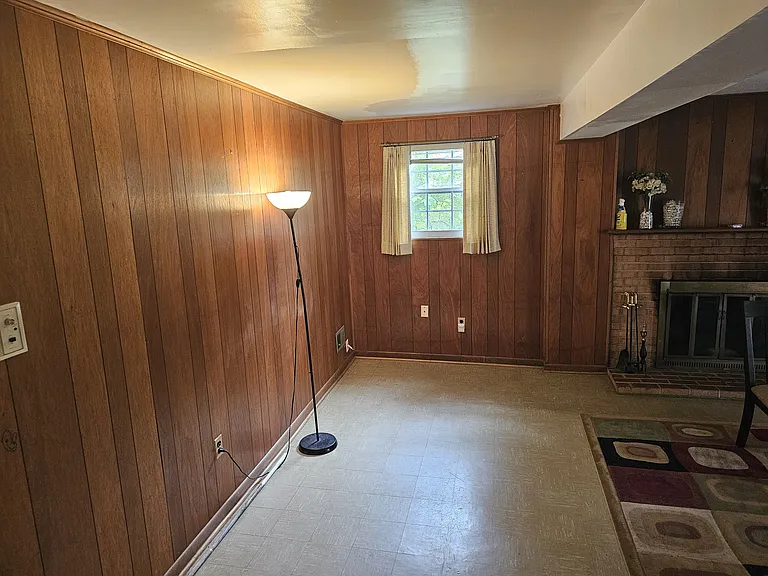 1404 Chilton Dr — Photo 26
