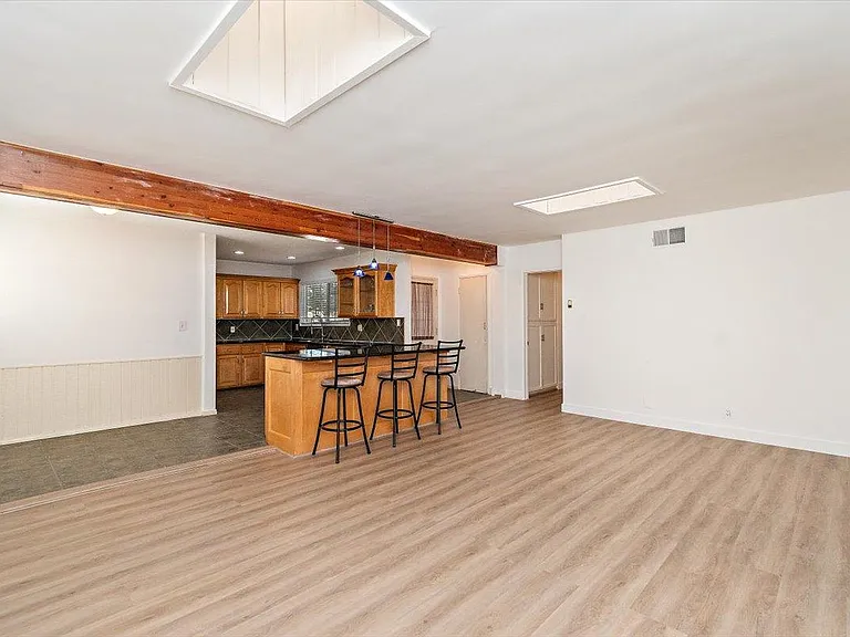7757 La Mesa Way — Photo 6