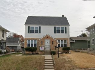 3075 S 32nd Ave, Omaha, NE 68105