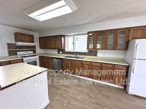 2nd image of 2737 Budd Rd Unit A