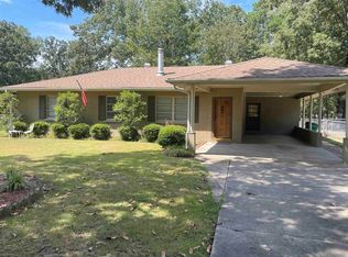 3700 E Greenway Dr, Pine Bluff, AR 71603