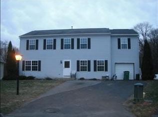 6 Pond St, Poughkeepsie, NY 12603