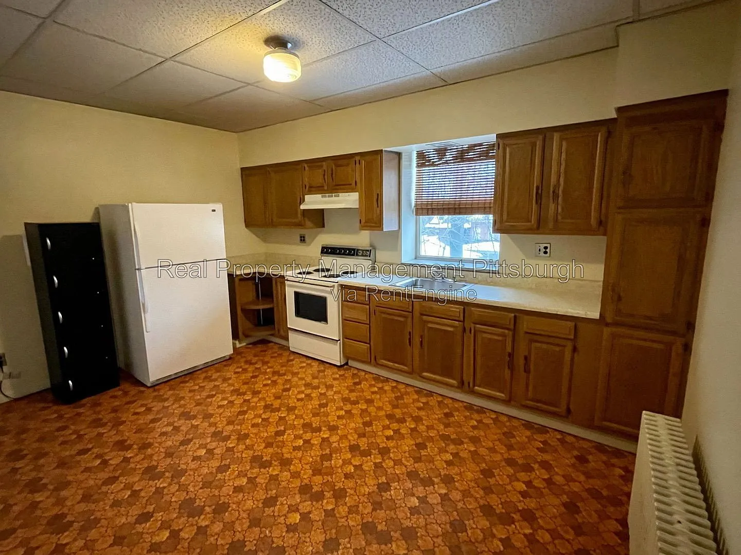 1 bed, 1.0 bath, 640 sqft, $1,350 — Photo 2