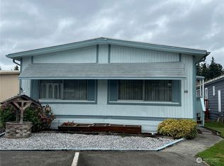 11622 Silver Lake Rd, Everett, WA 98208