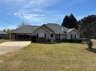 26 Whippoorwill Ln, Fort Mitchell, AL 36856