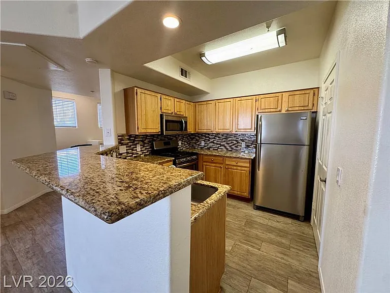 5855 Valley Dr #2005-1 — Photo 4