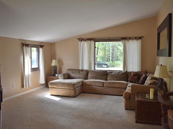 4th image of 1642 Stafford Dr