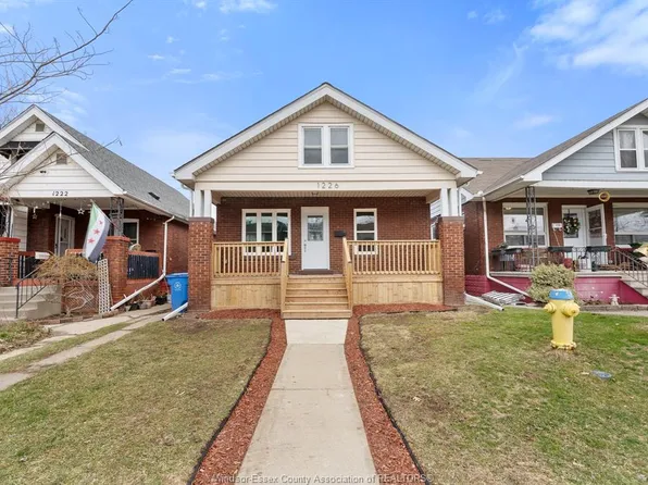 1226 Louis Ave, Windsor, ON N8X 4B9