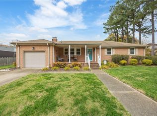 505 Summit Ridge Dr, Chesapeake, VA 23322