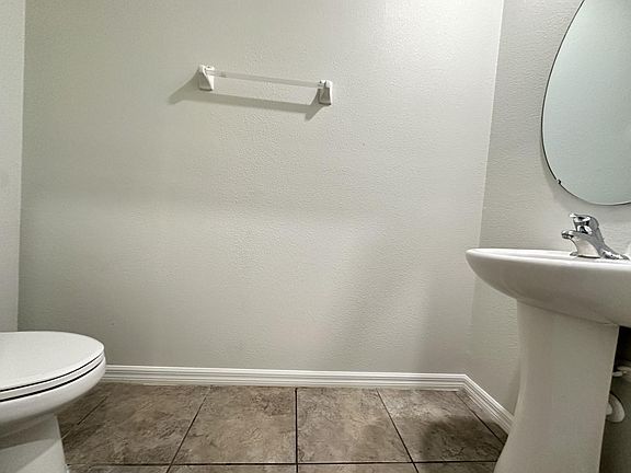 4th image of 7405 Rosy Periwinkle Ct