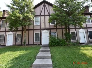 119 Arcadia Ln APT B, Oak Ridge, TN 37830