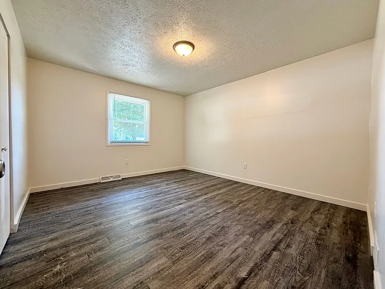 487 84th St SW — Photo 24