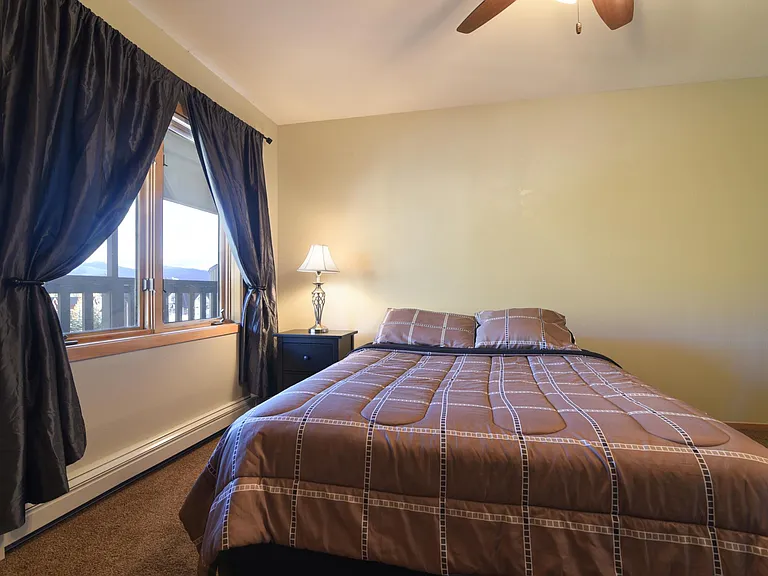 Master Bedroom - Layout #1
