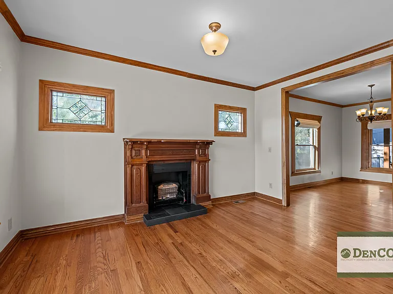 649 S Lincoln St — Photo 5