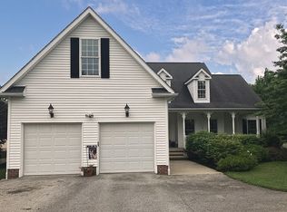 5125 Chillicothe Rd, Chagrin Falls, OH 44022