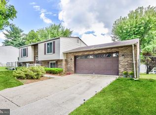 908 Castlewood Dr, Upper Marlboro, MD 20774