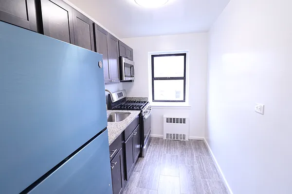 Rented by A&E Real Estate Management | media 14