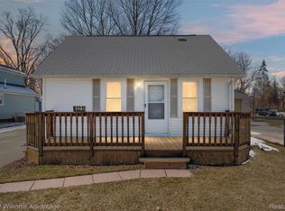 6021 Morley St, Westland, MI 48185