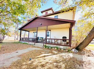 430 NW 2nd St, Cohasset, MN 55721