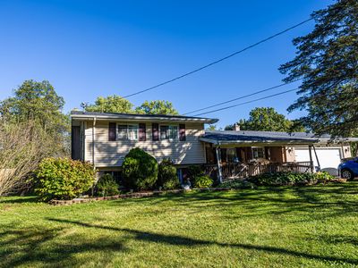 1350 Iva St, Burton, MI, 48509
