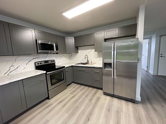 4th image of 95-1045 Kaapeha St APT 171